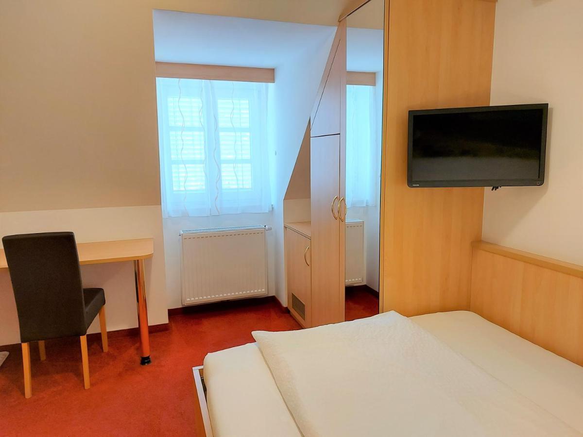 Gaestehaus Ferk - Fruehstueckspension, Bed & Breakfast Bad Radkersburg Exterior photo